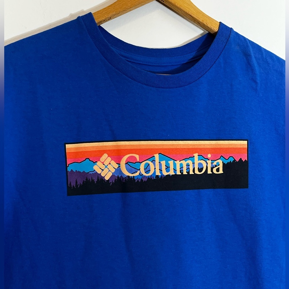 Columbia Men’s Large Blue Graphic Logo Short Sleeve Tee Outdoor Hiking Cotton